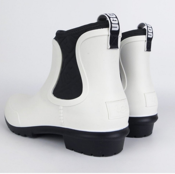 UGG Shoes - Sold *HP* UGG Chevonne Rain Boots Fur Insole Black White